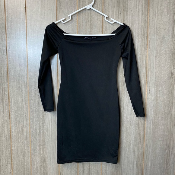 Pretty Little Things Black Bardot Bodycon Dress NWT